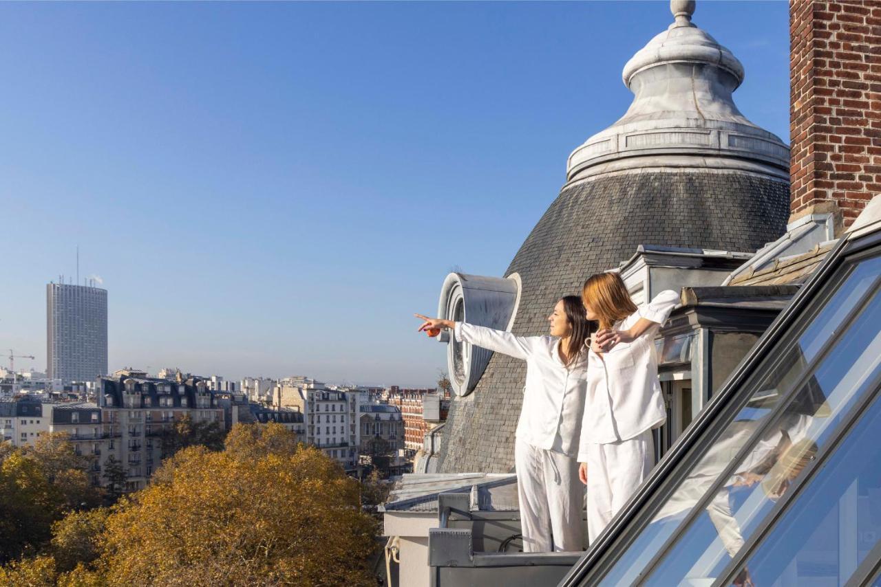 Hotel De Banville Paris Exterior photo